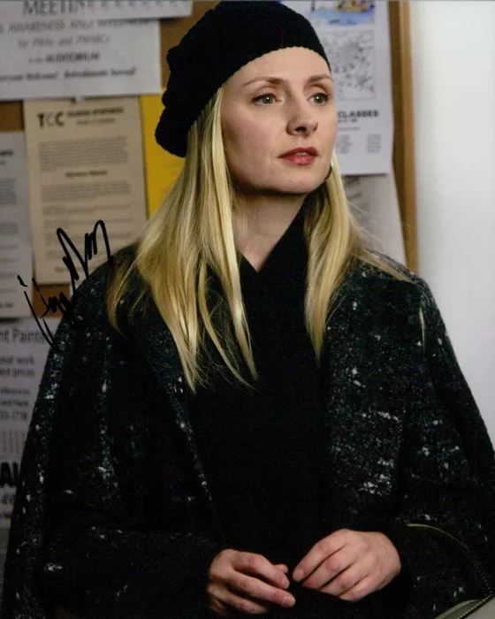 Hope Davis autograph