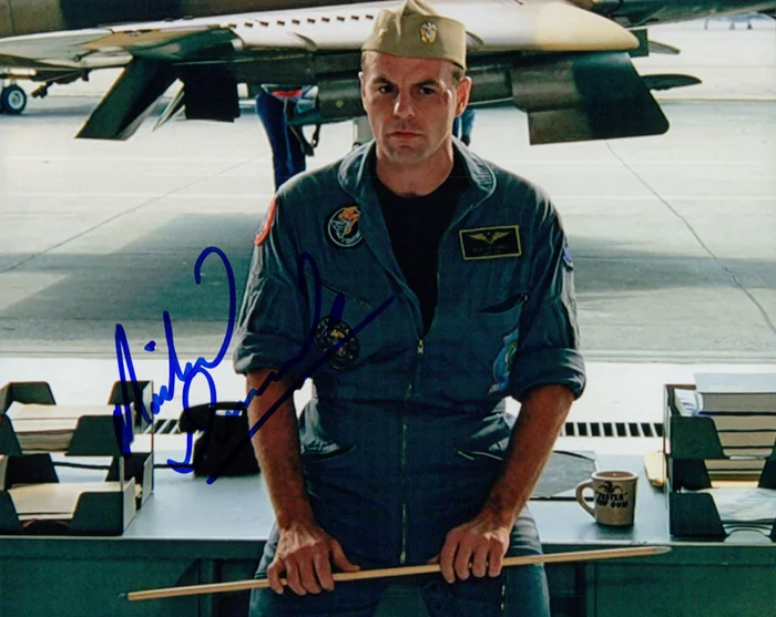 Michael Ironside autograph