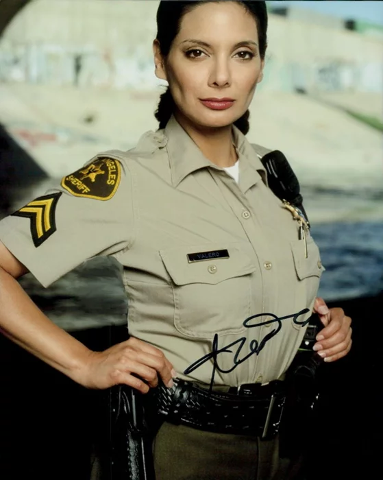 Alex Meneses autograph