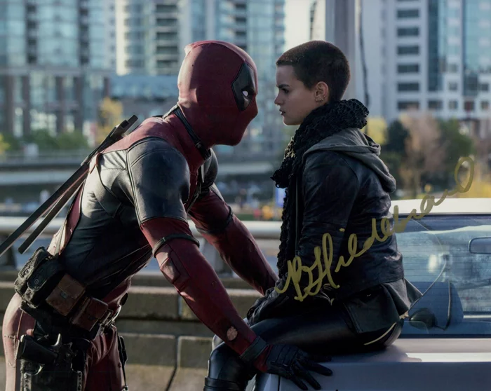 Brianna Hildebrand autograph