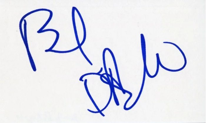 Beverly D'Angelo autograph