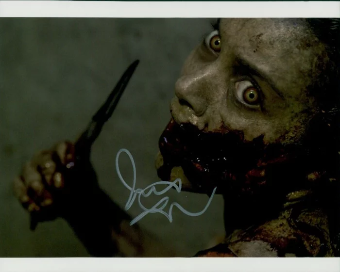 Jessica Lucas autograph