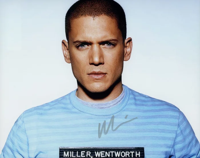 Wentworth Miller autograph