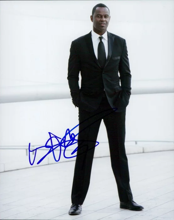 Brian McKnight autograph