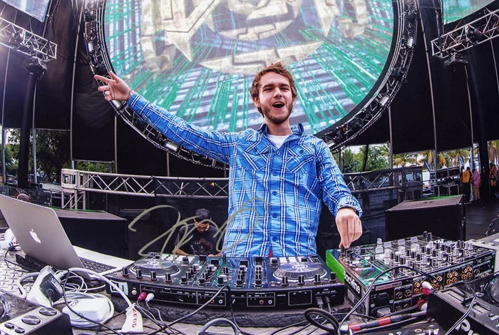 Zedd autograph