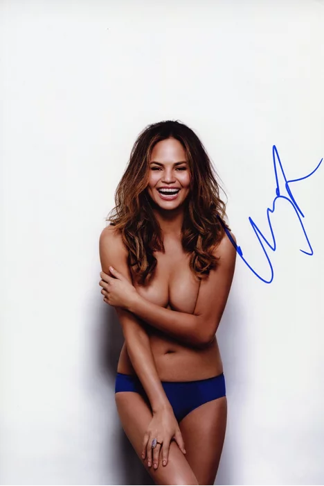 Christine Teigen autograph