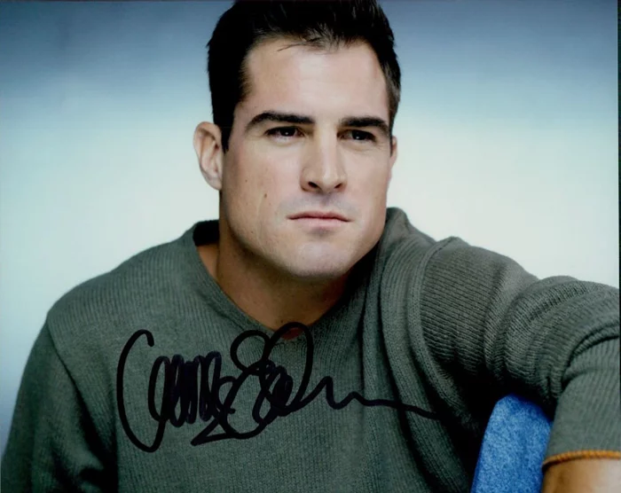 George Eads autograph