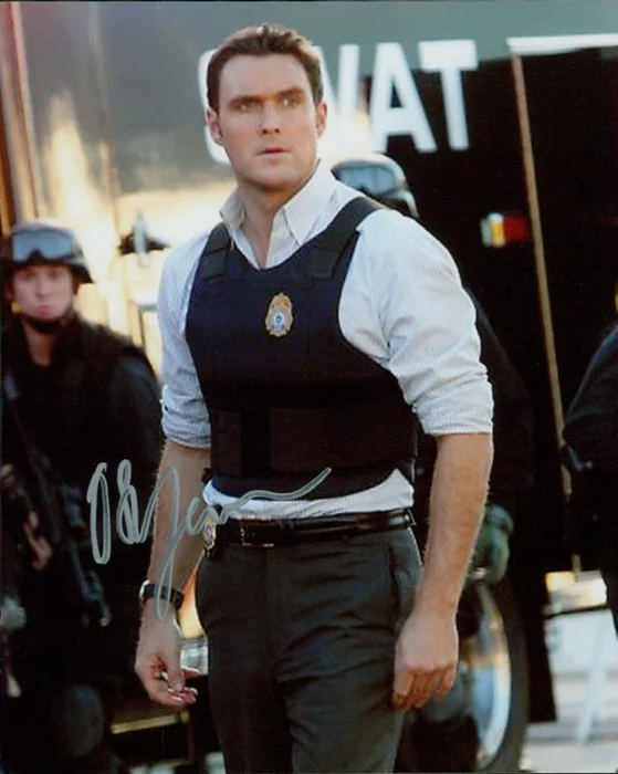 Owain Yeoman autograph