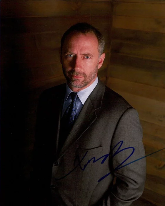 Xander Berkeley autograph