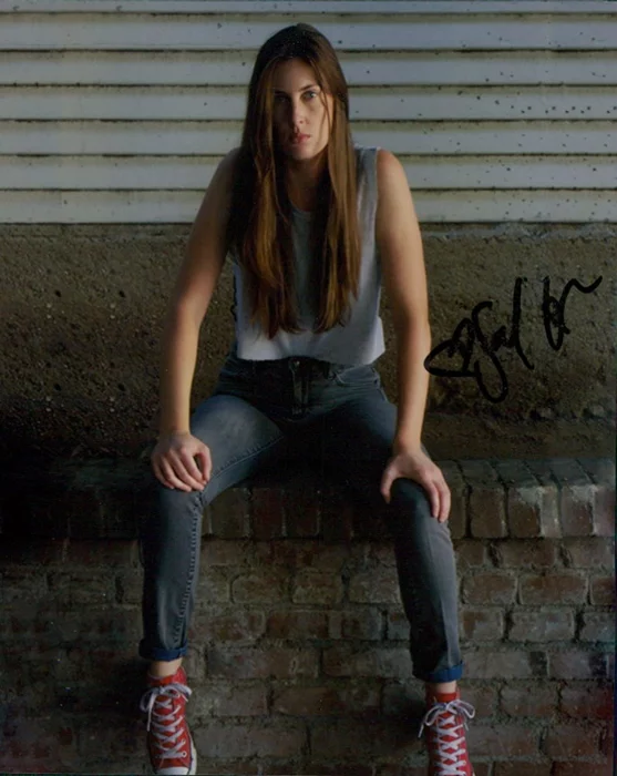 Sarah Hagan autograph