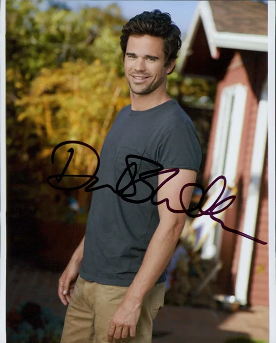 David Walton autograph