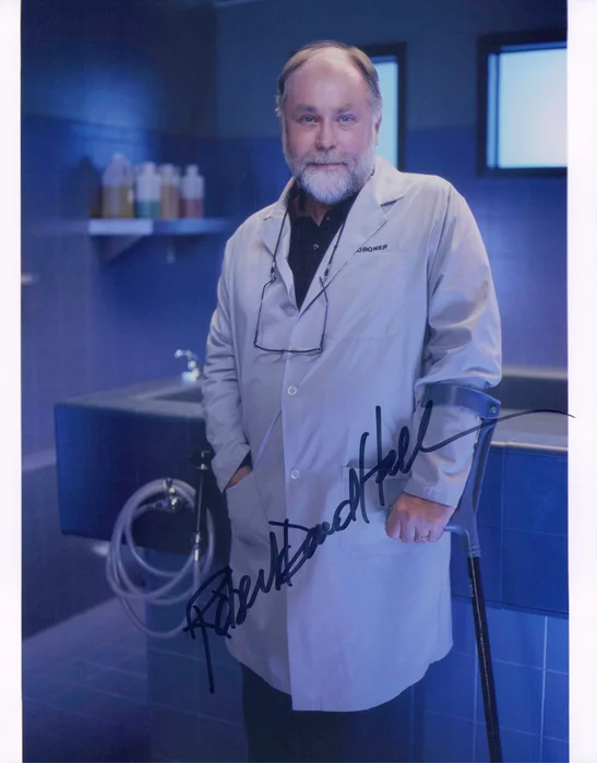 Robert David Hall autograph