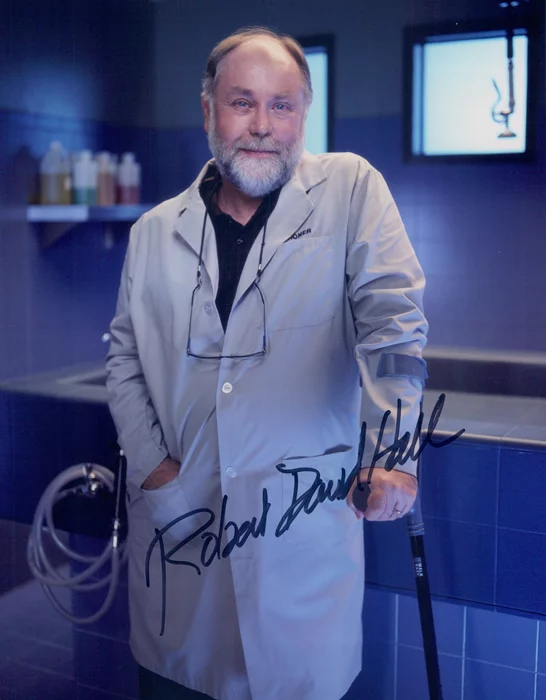 Robert David Hall autograph