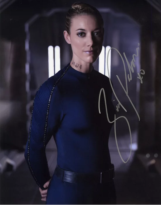 Zoie Palmer autograph