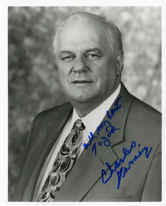 Charles Durning autograph