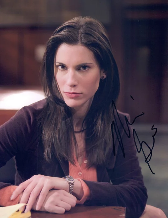 Milena Govich autograph