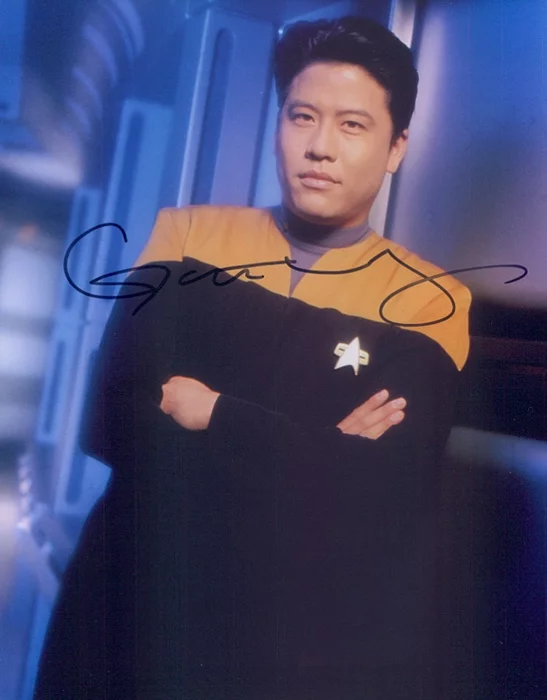 Garrett Wang autograph