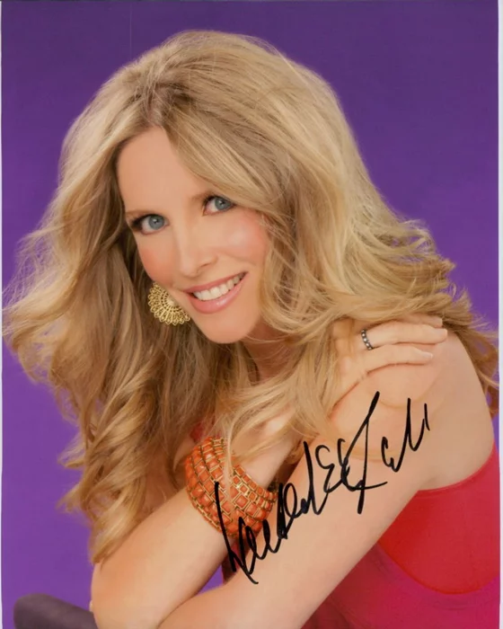 Lauralee Bell autograph