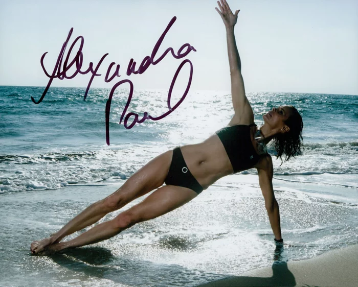 Alexandra Paul autograph
