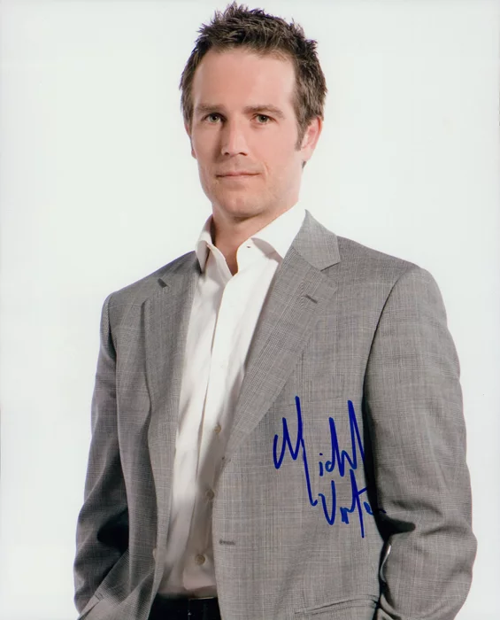 Michael Vartan autograph