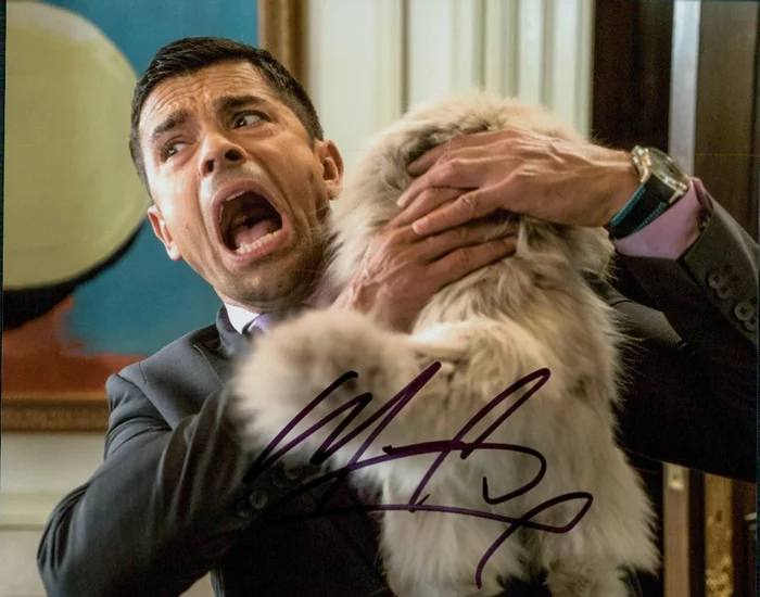 Mark Consuelos autograph