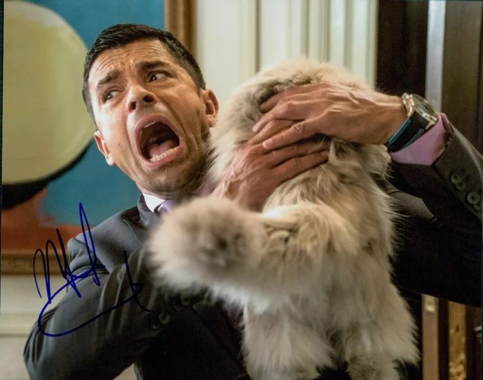 Mark Consuelos autograph