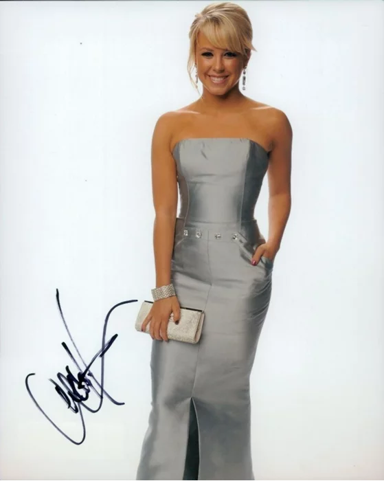 Chelsie Hightower autograph