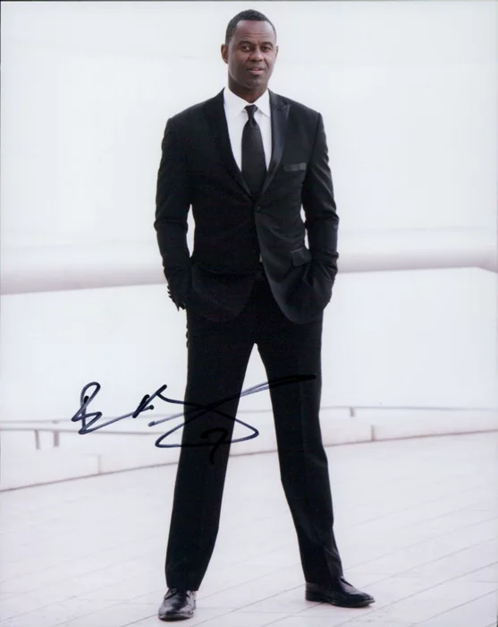 Brian McKnight autograph