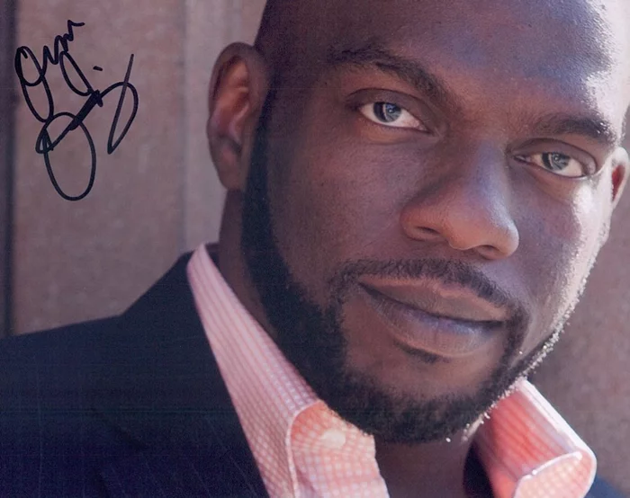 Omar Dorsey autograph