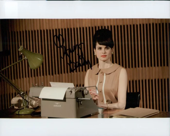 Amy Bailey autograph