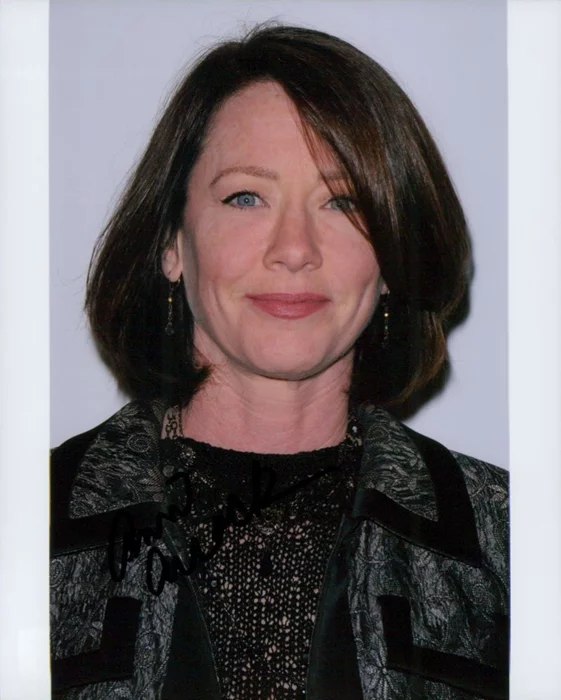 Ann Cusack autograph