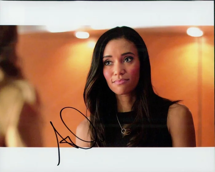 Annie Ilonzeh autograph