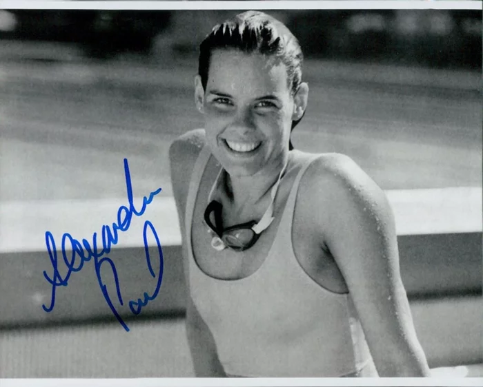 Alexandra Paul autograph