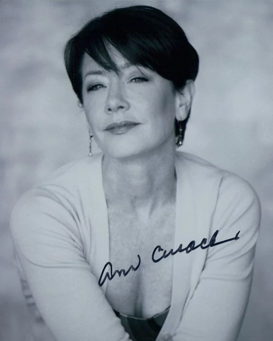 Ann Cusack autograph