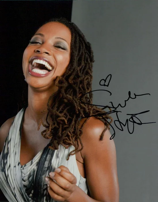 Shanola Hampton autograph