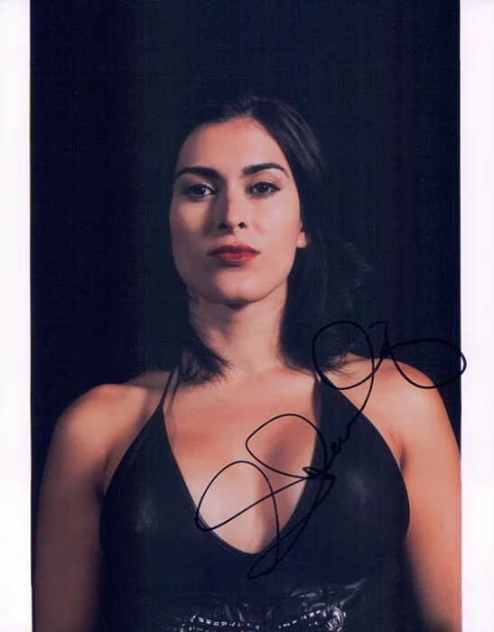 Shawna  Craig autograph