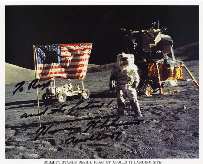 Harrison Schmitt autograph