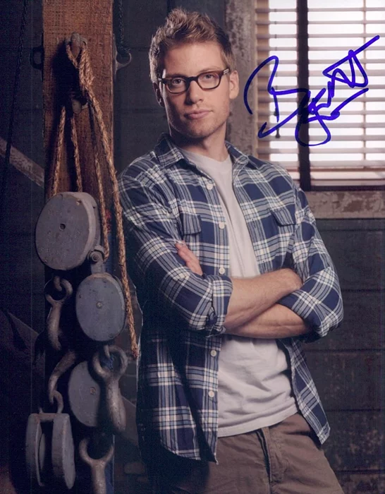 Barrett Foa autograph