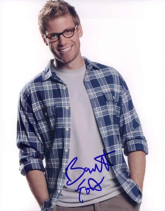 Barrett Foa autograph