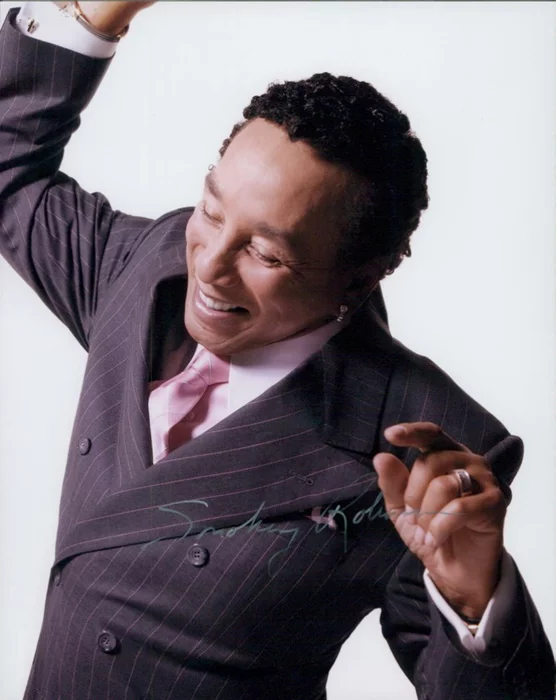 Smokey Robinson autograph