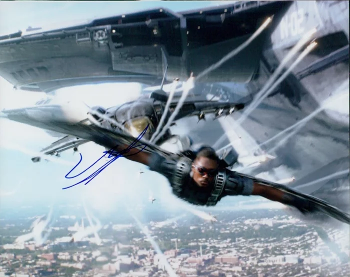 Anthony Mackie autograph