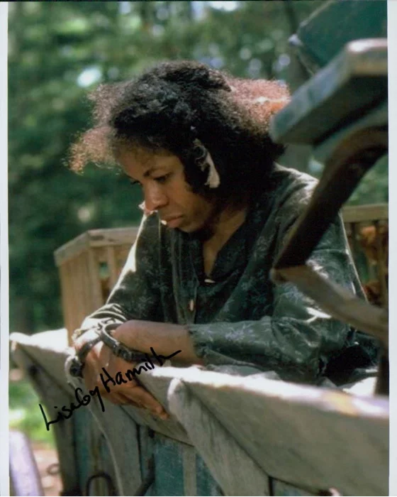 Lisa Gay Hamilton autograph