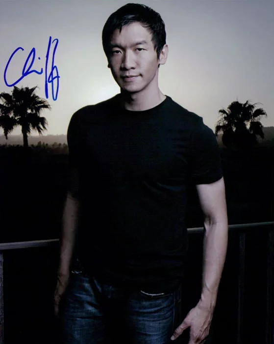 Chin Han autograph