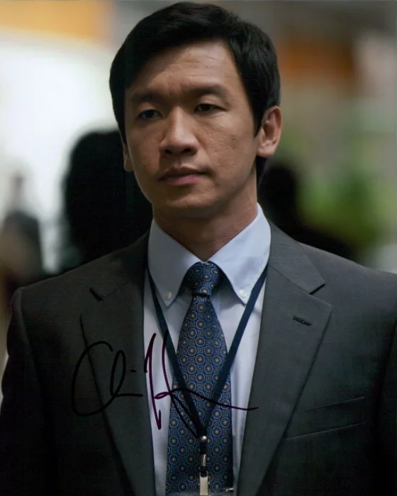 Chin Han autograph