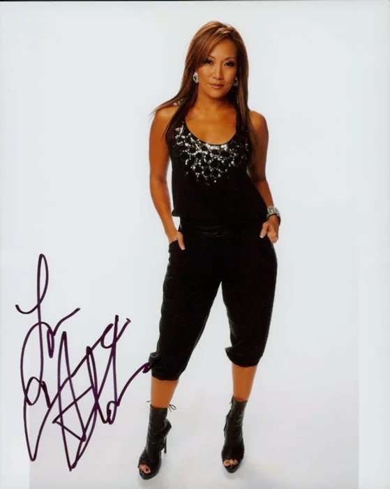 Carrie Ann Inaba autograph