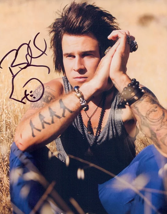 Ryan Cabrera autograph