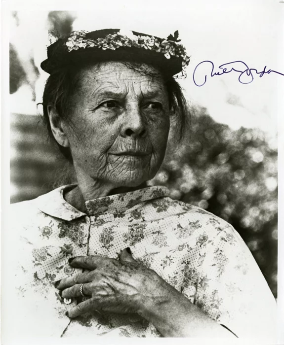 Ruth Gordon autograph