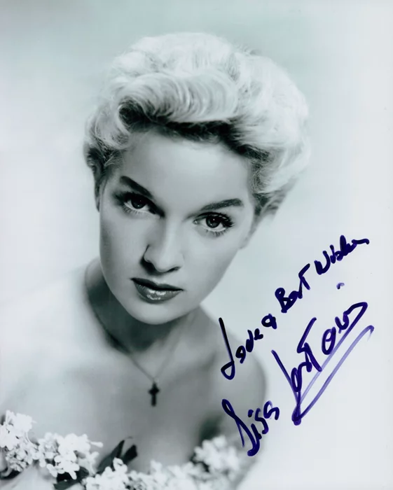 Lisa Gastoni autograph