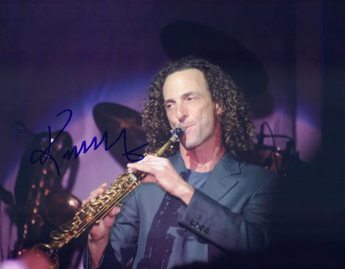 Kenny G autograph