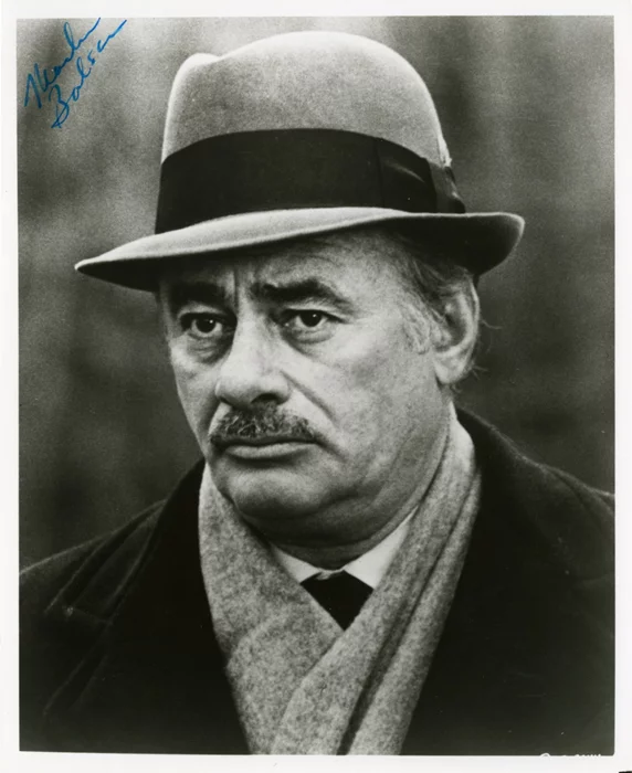 Martin Balsam autograph